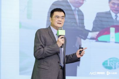 肤——第五届全国皮肤屏障峰会观察麻将胡了聚焦皮肤屏障健康与科学护